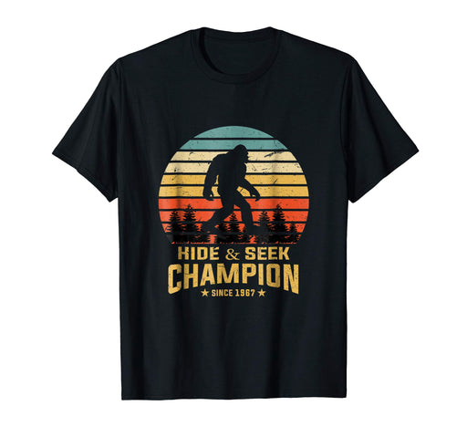 Wonderful Hide And Seek World Champion Bigfoot Retro Vintage Men's T-Shirt Black