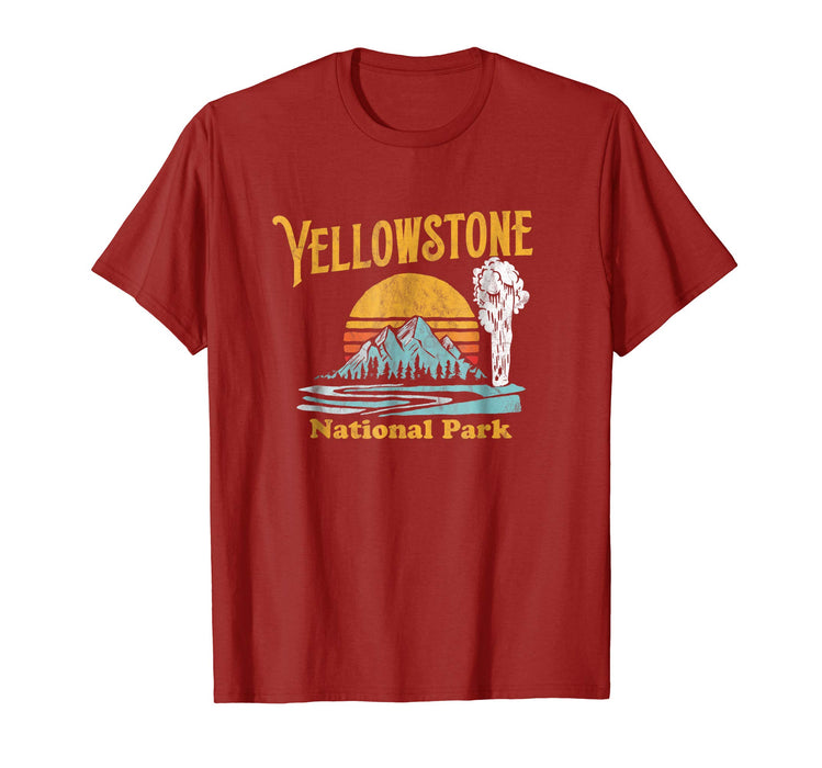 Beautiful Vintage Yellowstone National Park Retro Men's T-Shirt Cranberry