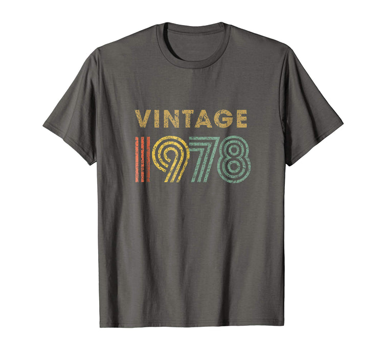 Funny Vintage Born In 1978 Retro 40th Birthday Gift Men's T-Shirt Asphalt