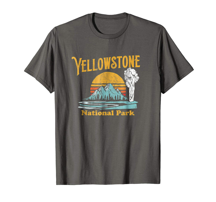 Beautiful Vintage Yellowstone National Park Retro Men's T-Shirt Asphalt