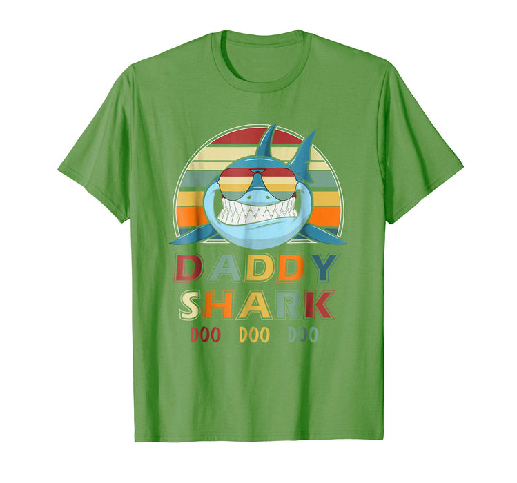 Wonderful Retro Vintage Daddy Shark Gift For Father Men's T-Shirt Grass